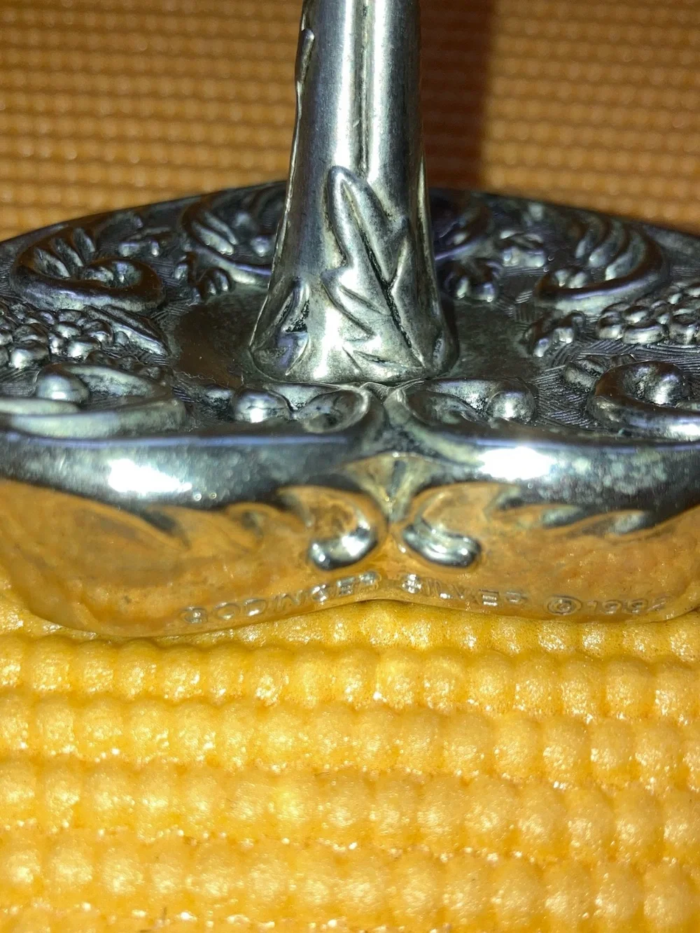 Vintage 1992 Godinger Silver plated Ring Holder